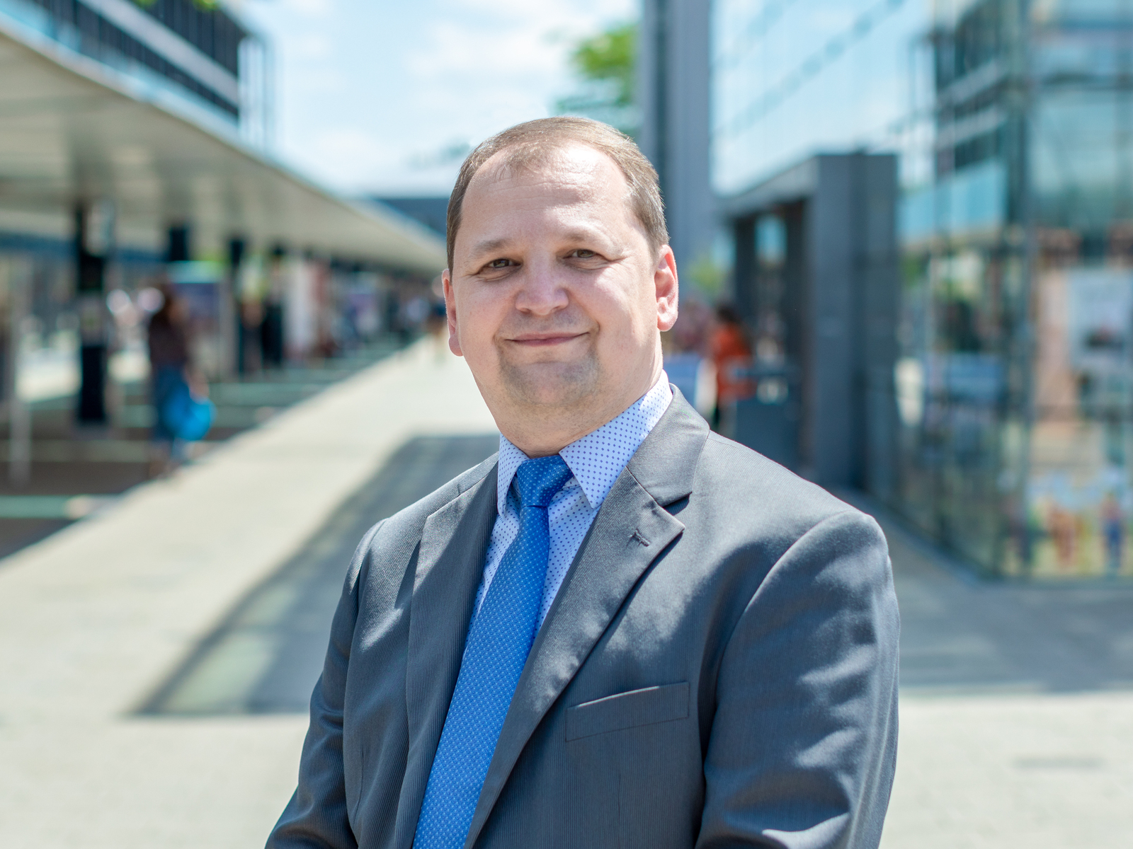 Ein Portraitfoto von Professor Michal Kucera.